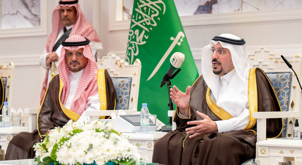 سمو امير قصيم يطّلع على تطور قطاع النخيل والتمور ويؤكد أهمية التوسع في الصناعات التحويلية